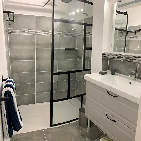4 Etoiles Golfe De St Tropez Apartment Cogolin